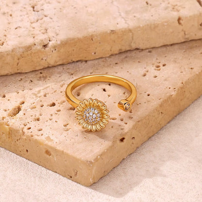 Women'S Spinner Ring Luxury Four Clover Flower Rings for Man Gold Color Anti-Stress Anxiety Fidget Ring Stainless Steel Jewelry