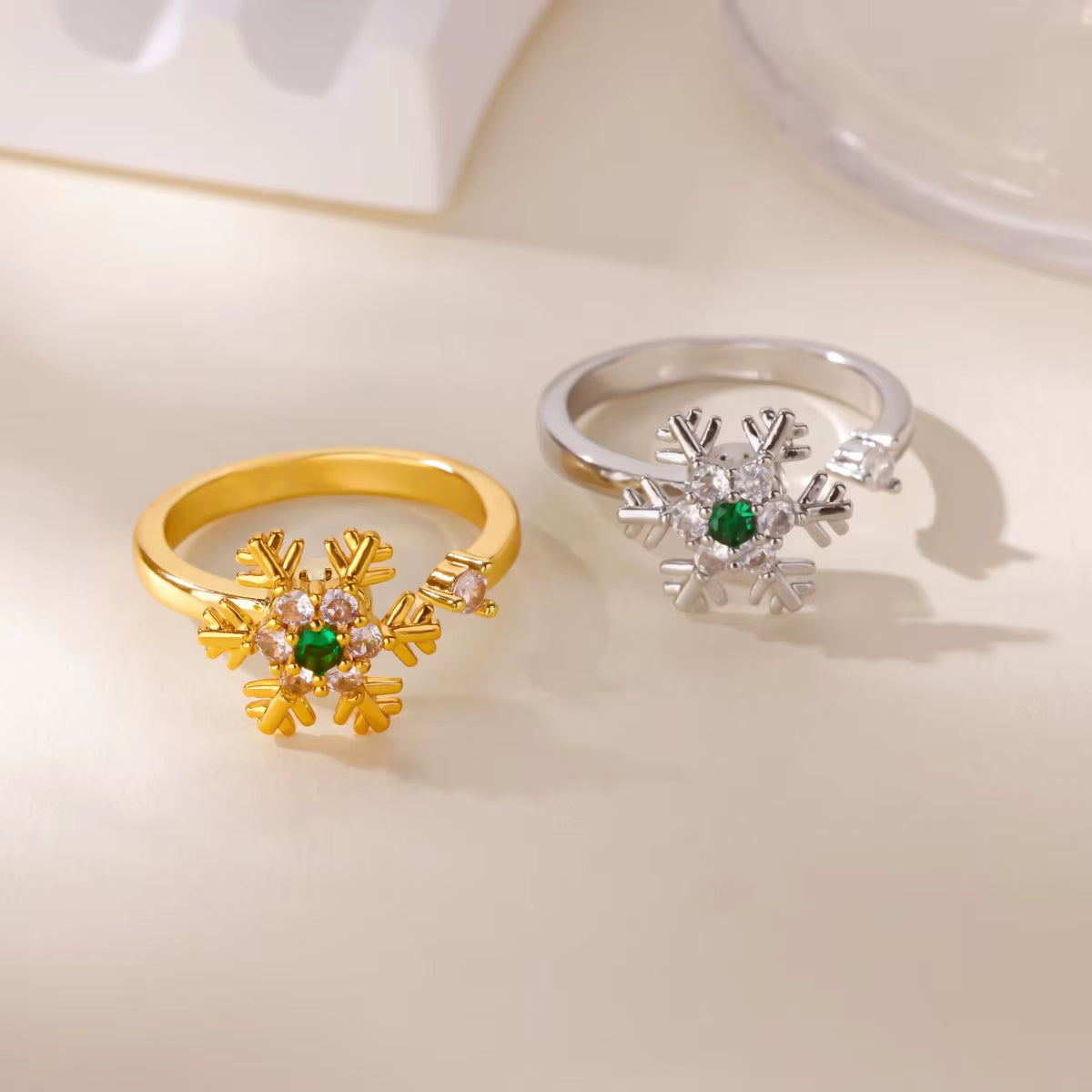 Women'S Spinner Ring Luxury Four Clover Flower Rings for Man Gold Color Anti-Stress Anxiety Fidget Ring Stainless Steel Jewelry