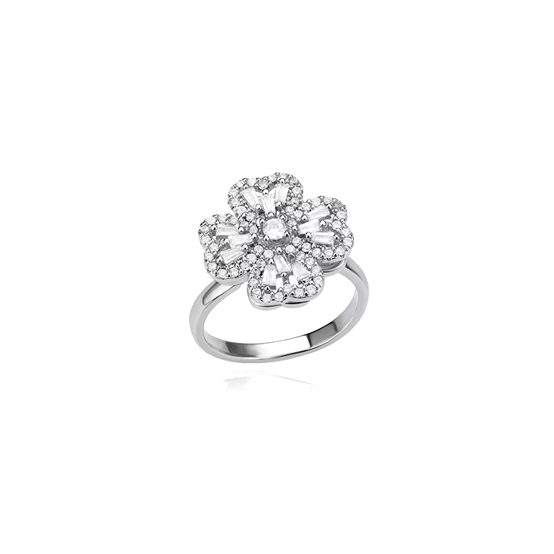 Women'S Spinner Ring Luxury Four Clover Flower Rings for Man Gold Color Anti-Stress Anxiety Fidget Ring Stainless Steel Jewelry